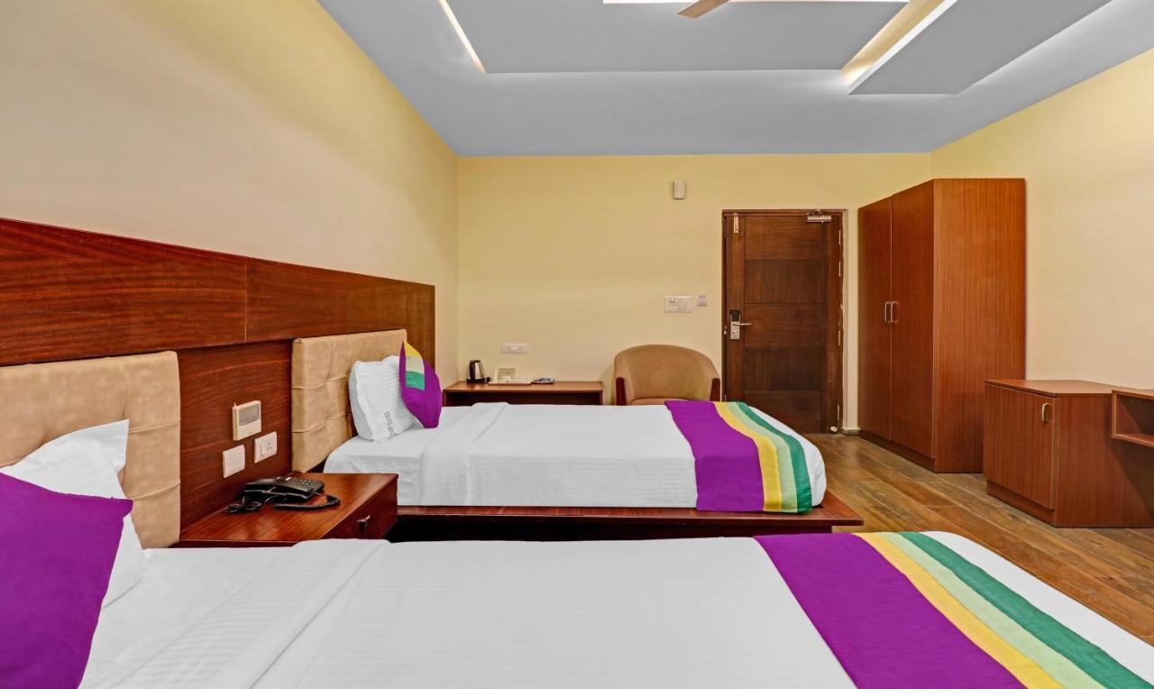 Treebo Premium Runway Suites, Marathahalli Bangalore Exterior photo